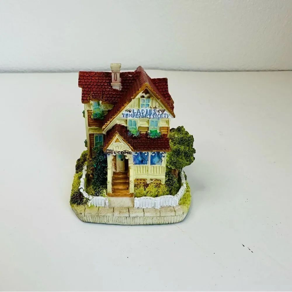 Liberty Falls Collection - Frontier Village- Ladies Temperance Society - AH132